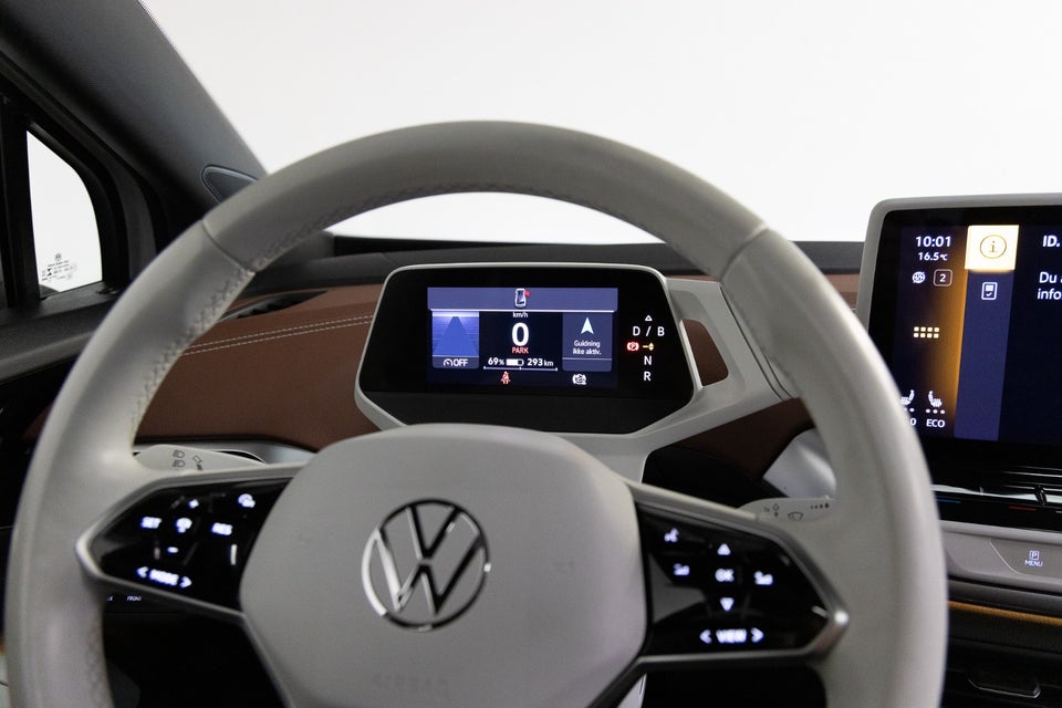 VW ID.4 77 Pro Performance Tech 5d