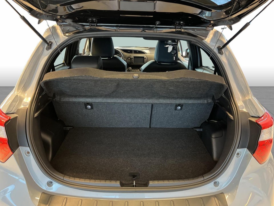 Toyota Yaris 1,5 Hybrid H3 GR Sport Smart e-CVT 5d