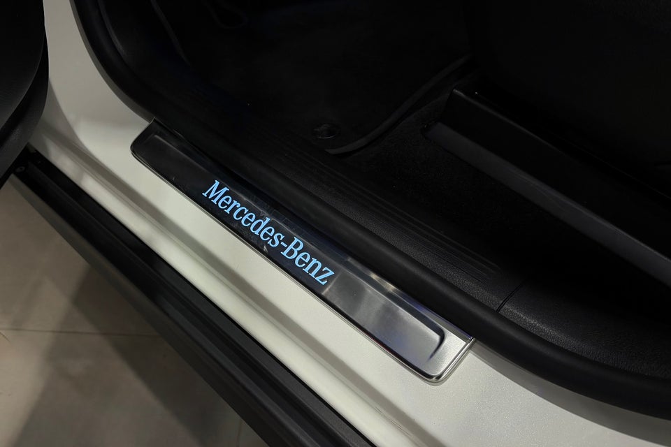 Mercedes EQS450+ SUV Electric Art 7prs 5d