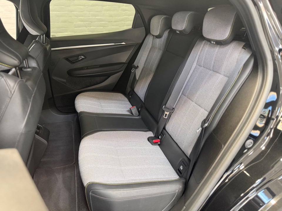 Renault Megane E-Tech 60 Techno 5d