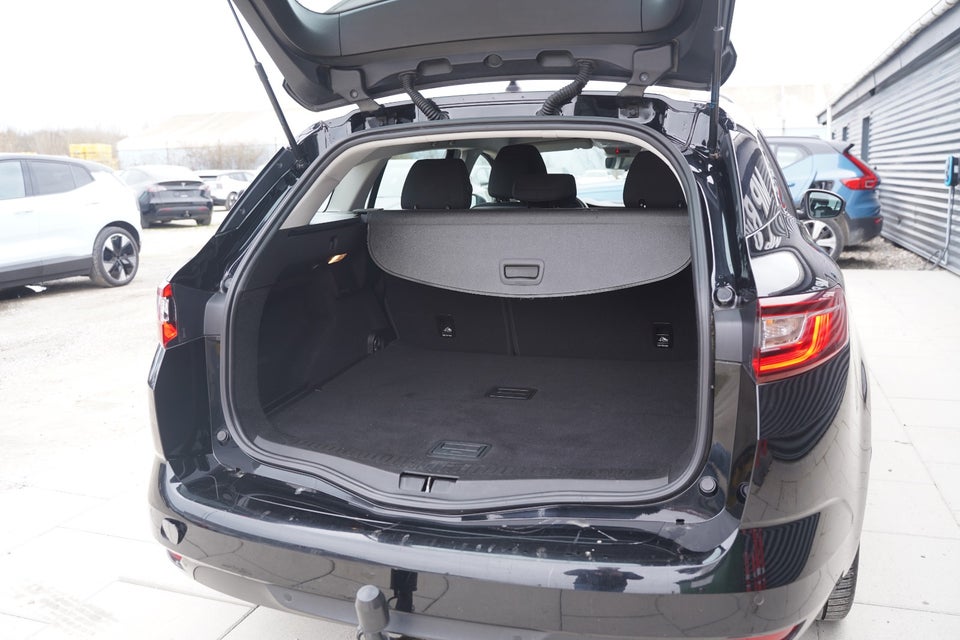 Renault Megane IV 1,2 TCe 130 Zen Sport Tourer 5d