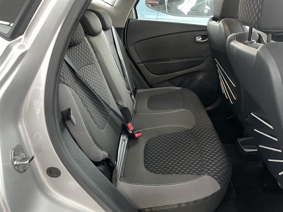 Renault Captur 1,5 dCi 90 Intens EDC 5d