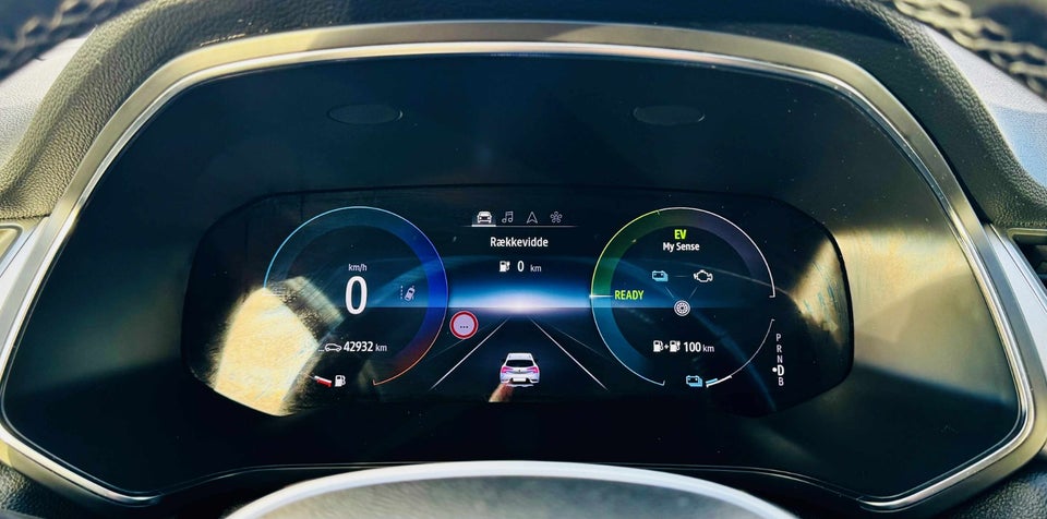 Renault Captur 1,6 E-Tech Intens 5d