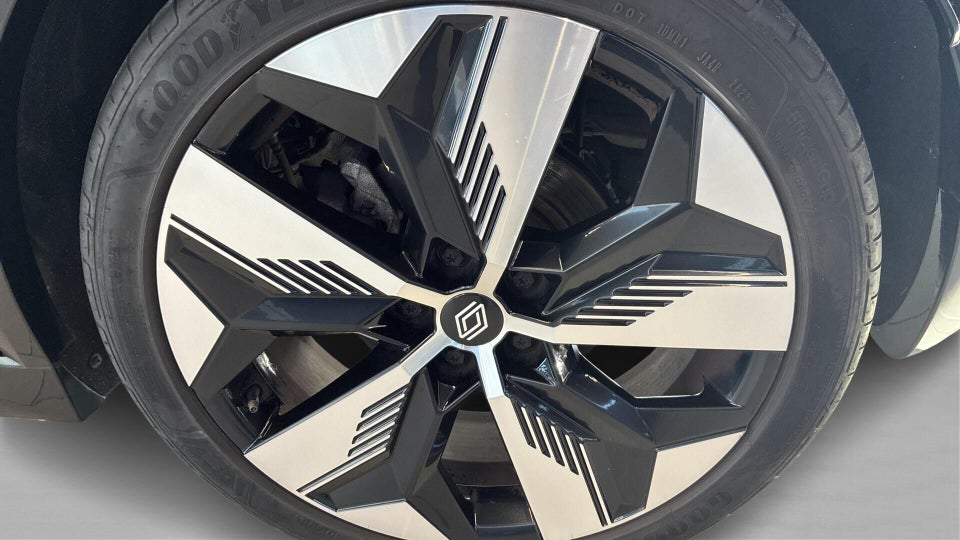 Renault Megane E-Tech 60 Techno 5d