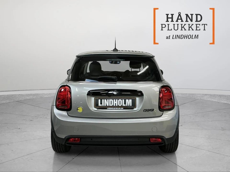 MINI Cooper SE Classic Trim 3d