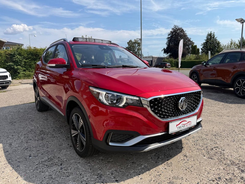 MG ZS EV Luxury 5d