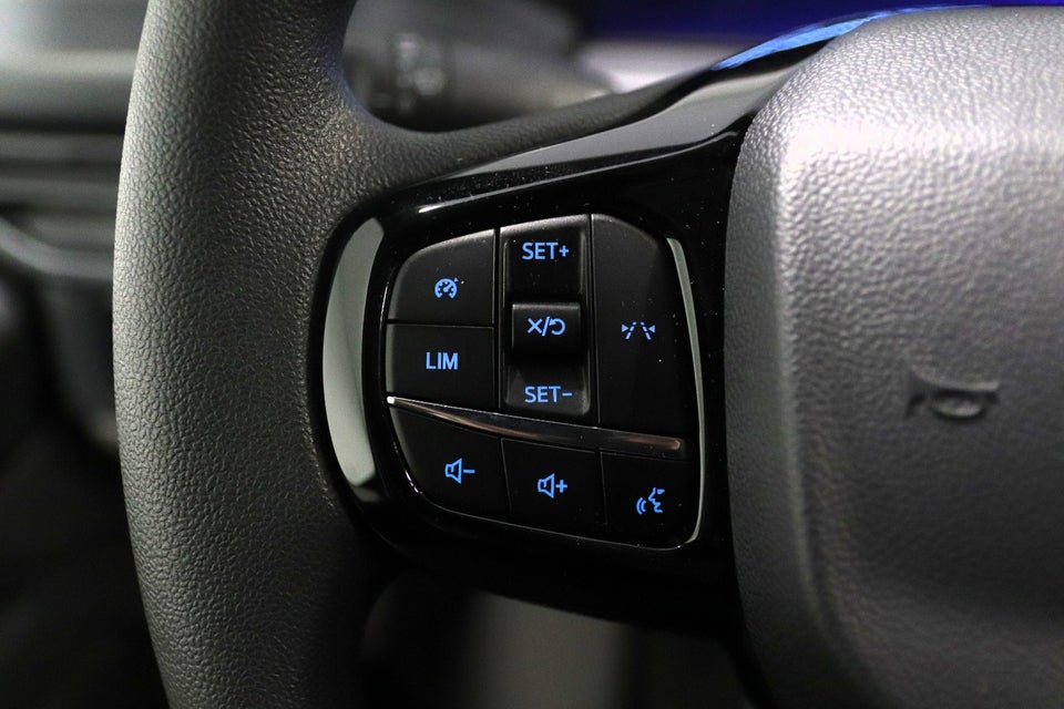 Ford E-Transit Custom 340L 64 Trend