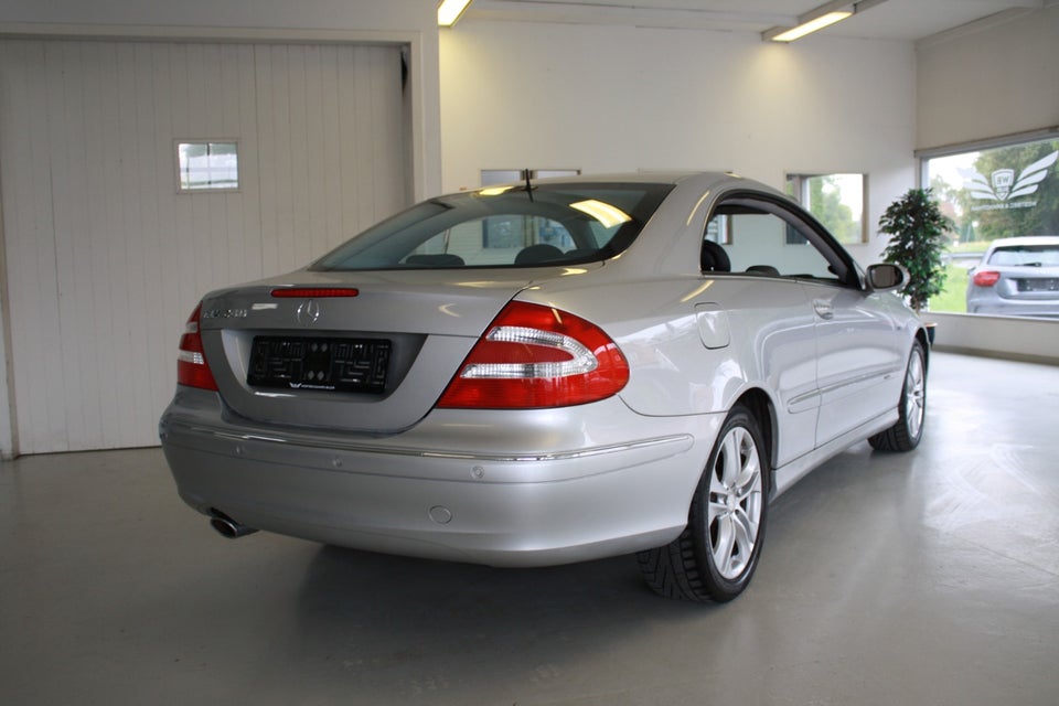 Mercedes CLK240 2,6 Avantgarde aut. 2d