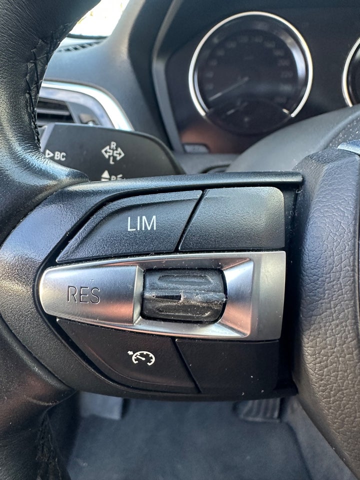 BMW 118i 1,5 Advantage aut. 5d