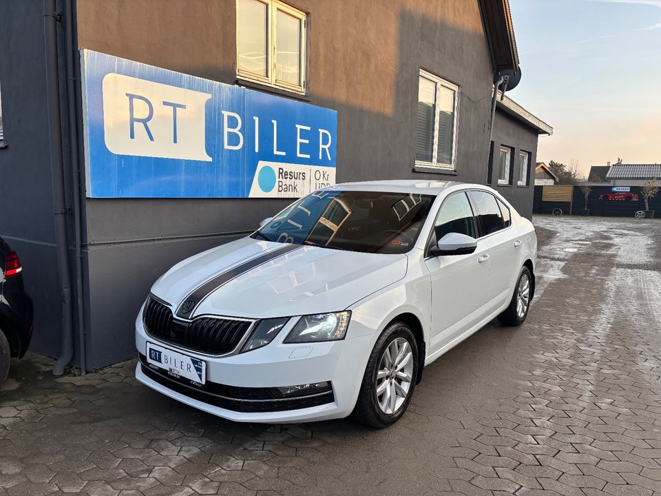 Skoda Octavia 1,6 TDi 115 Style DSG 5d