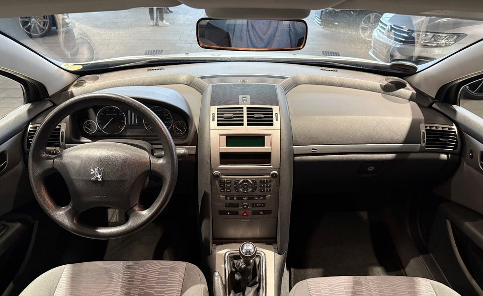 Peugeot 407 2,0 SR 4d