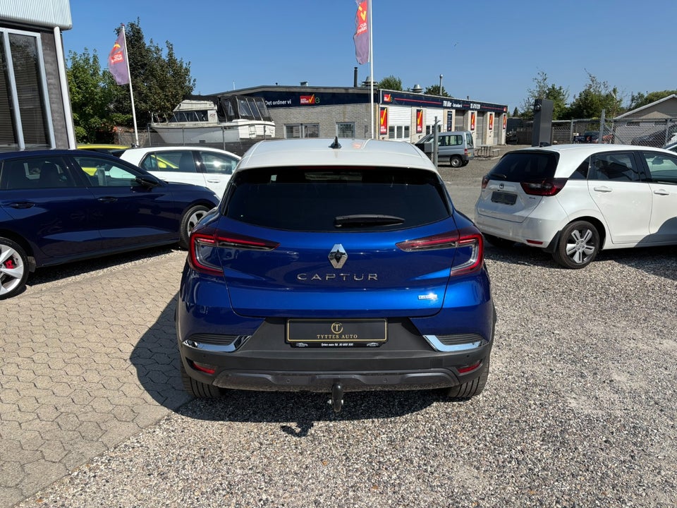 Renault Captur 1,6 E-Tech Initiale Paris 5d