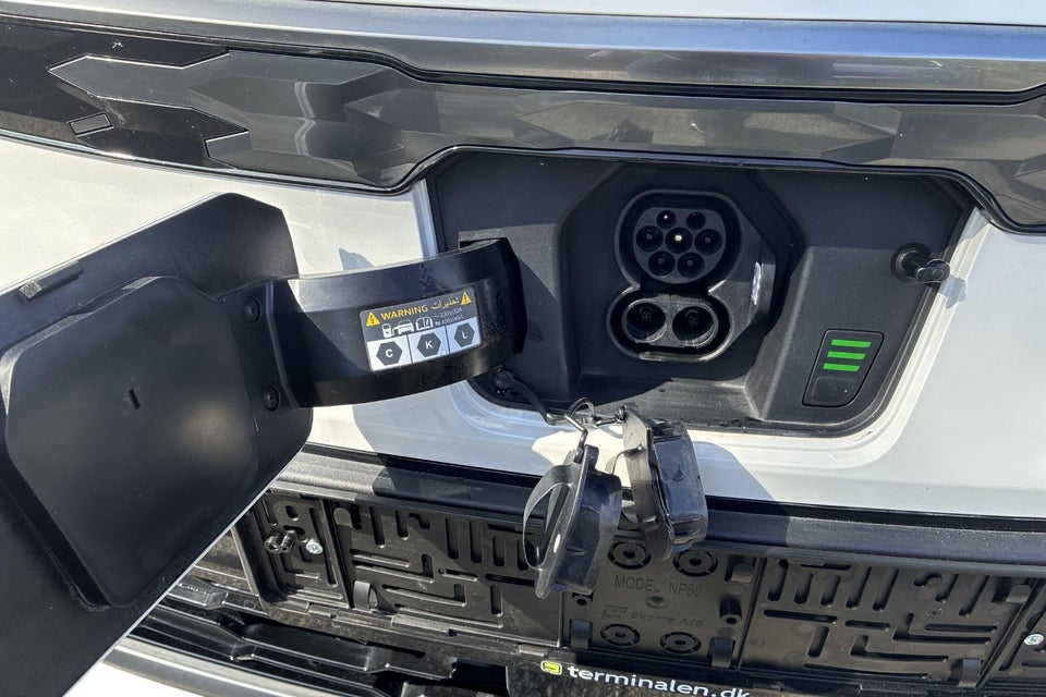 Kia Niro 64 EV Premium 5d