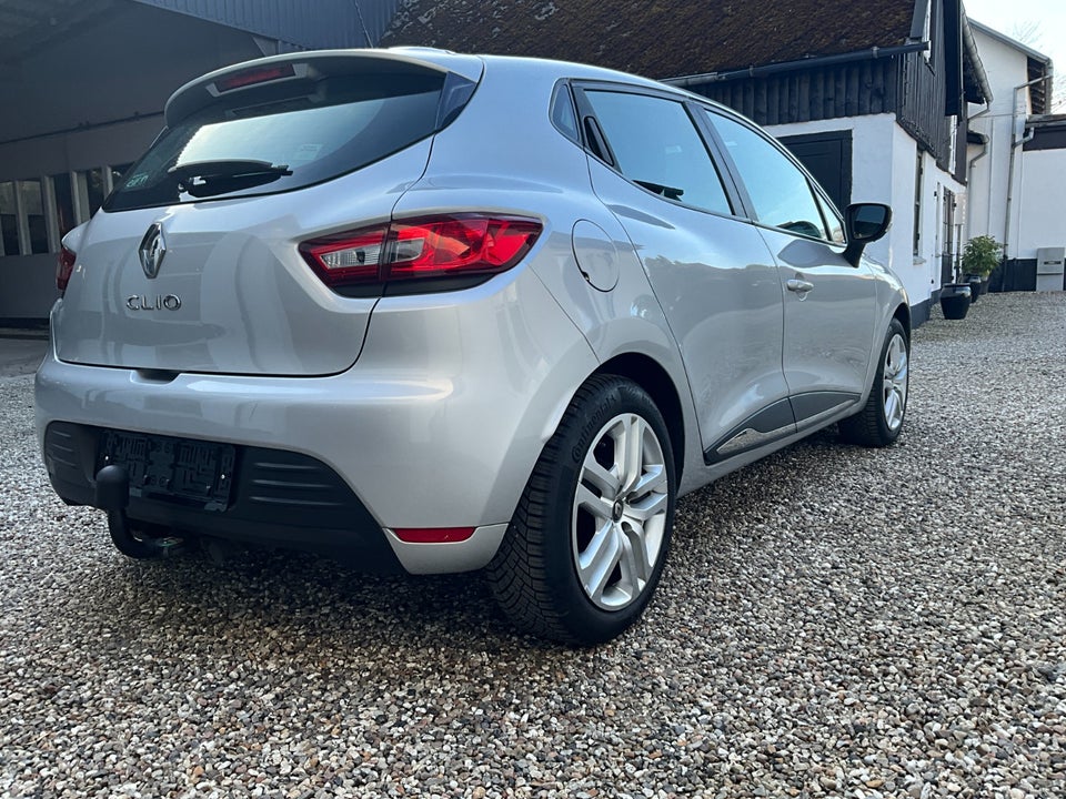 Renault Clio IV 0,9 TCe 90 Zen 5d