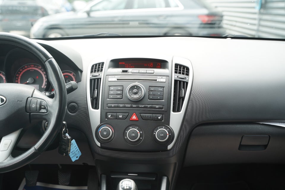 Kia Ceed 1,6 CVVT Active 5d