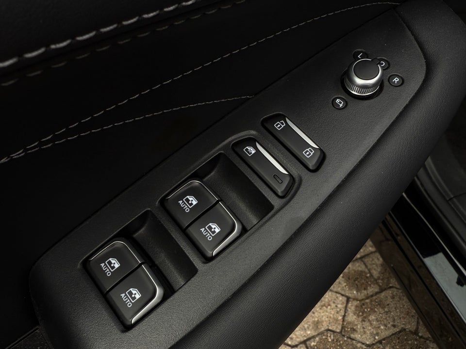 Navor E5 1,5 PHEV Rock 5d