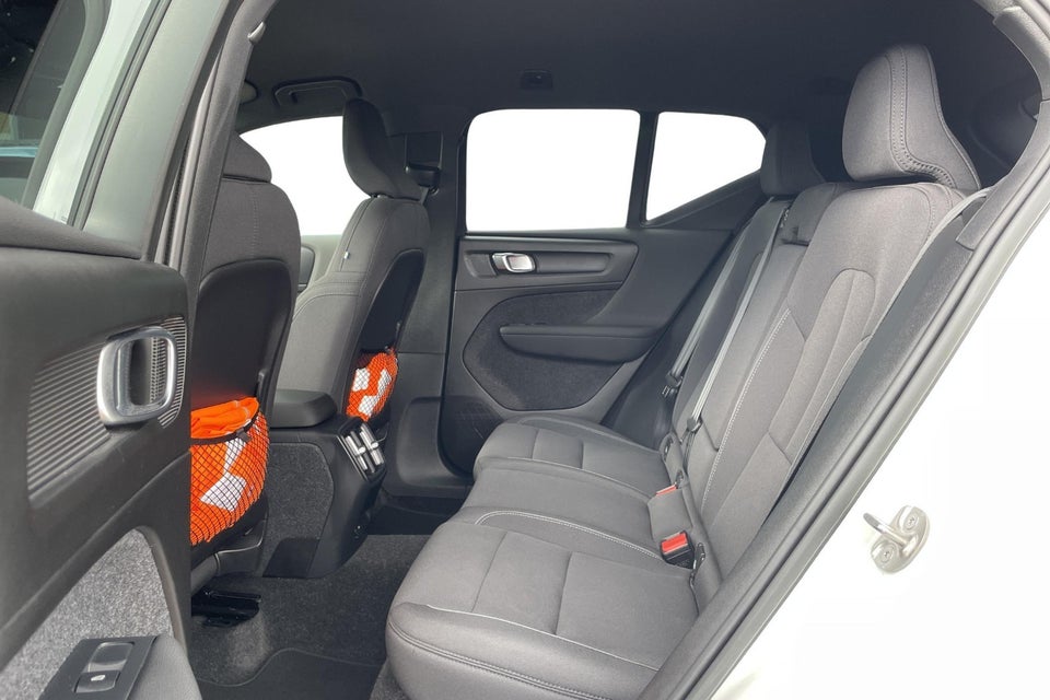 Volvo XC40 ReCharge Twin Plus 5d