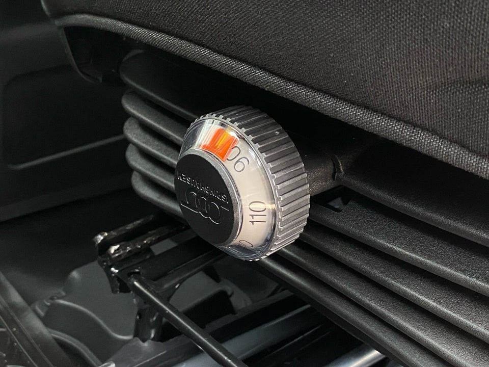 Iveco Daily 3,0 35S18 4100mm Box m/lift AG8