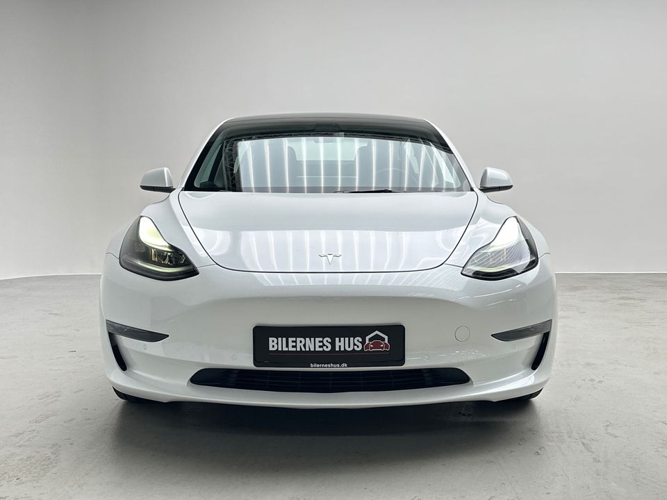 Tesla Model 3 Long Range AWD 4d