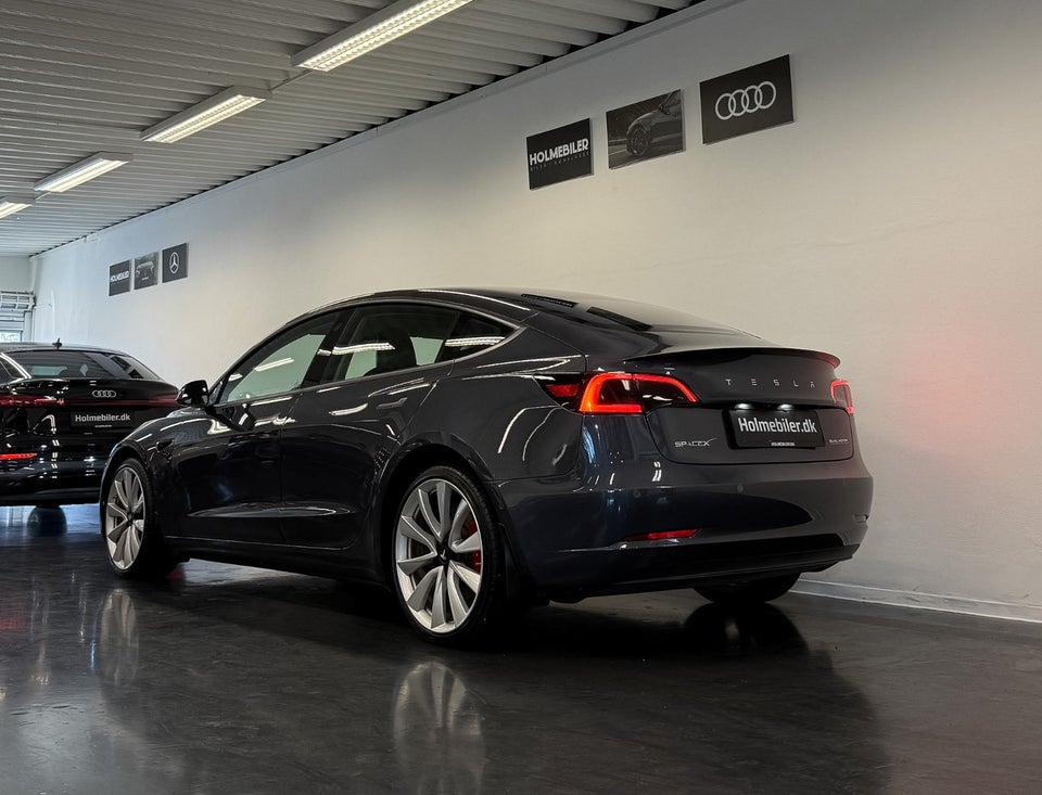 Tesla Model 3 Performance AWD 4d
