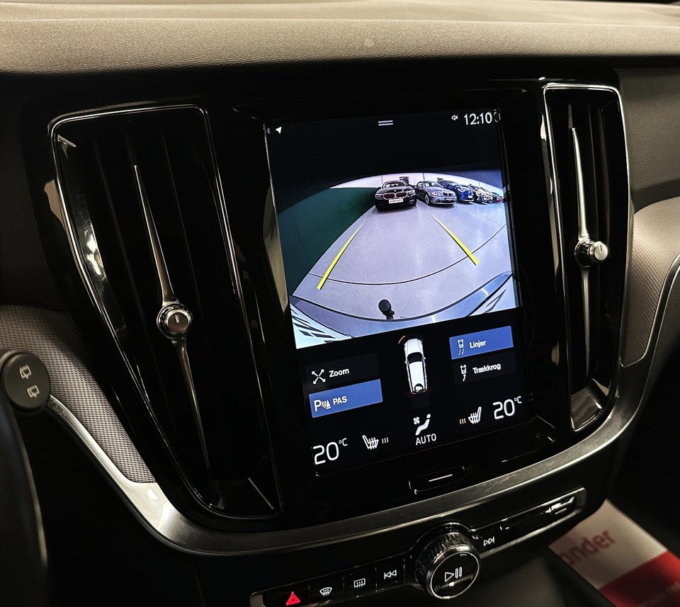 Volvo V60 2,0 T4 190 R-Design aut. 5d