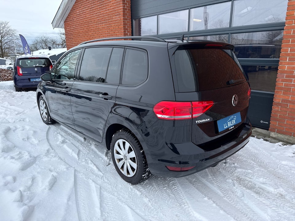 VW Touran 2,0 TDi 122 Comfortline Van 5d