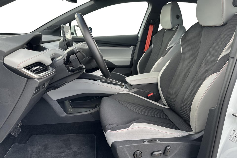 Skoda Enyaq 85 iV Lodge 5d