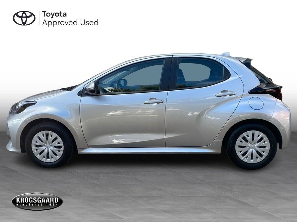Toyota Yaris 1,5 Hybrid Essential e-CVT 5d