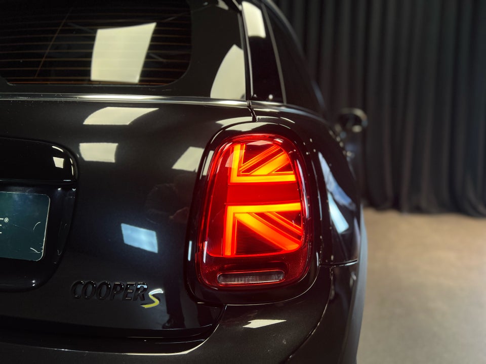 MINI Cooper SE Edition Premium Plus 3d