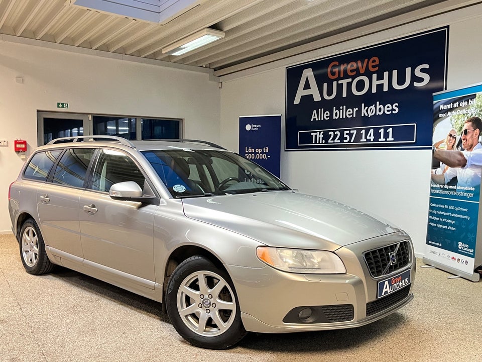 Volvo V70 2,4 D5 185 Momentum aut. 5d