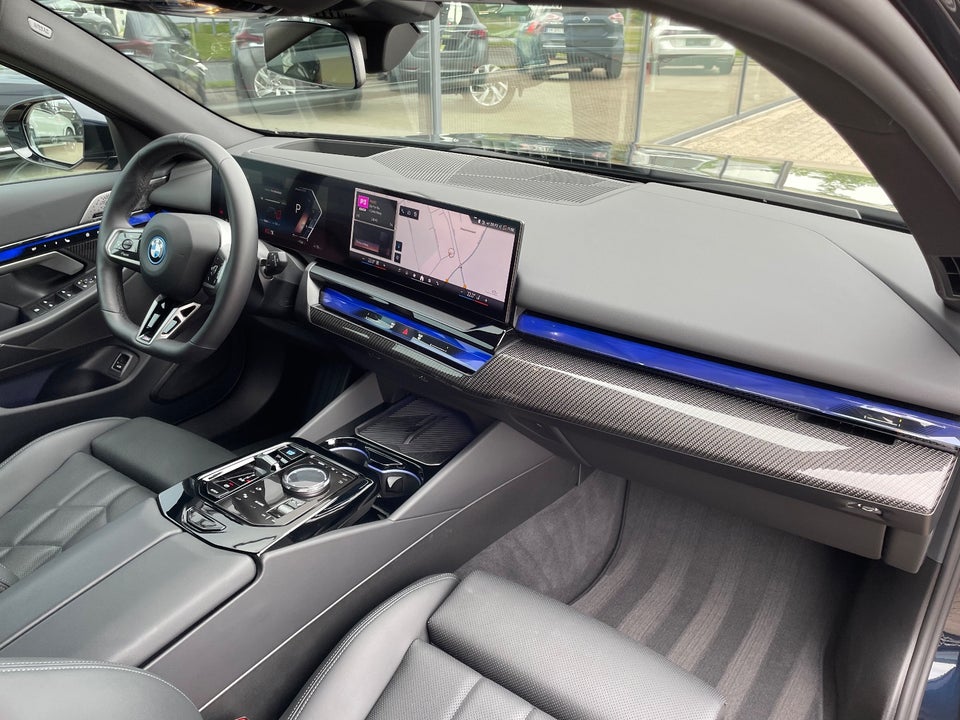 BMW i5 eDrive40 Touring Fully Charged 5d