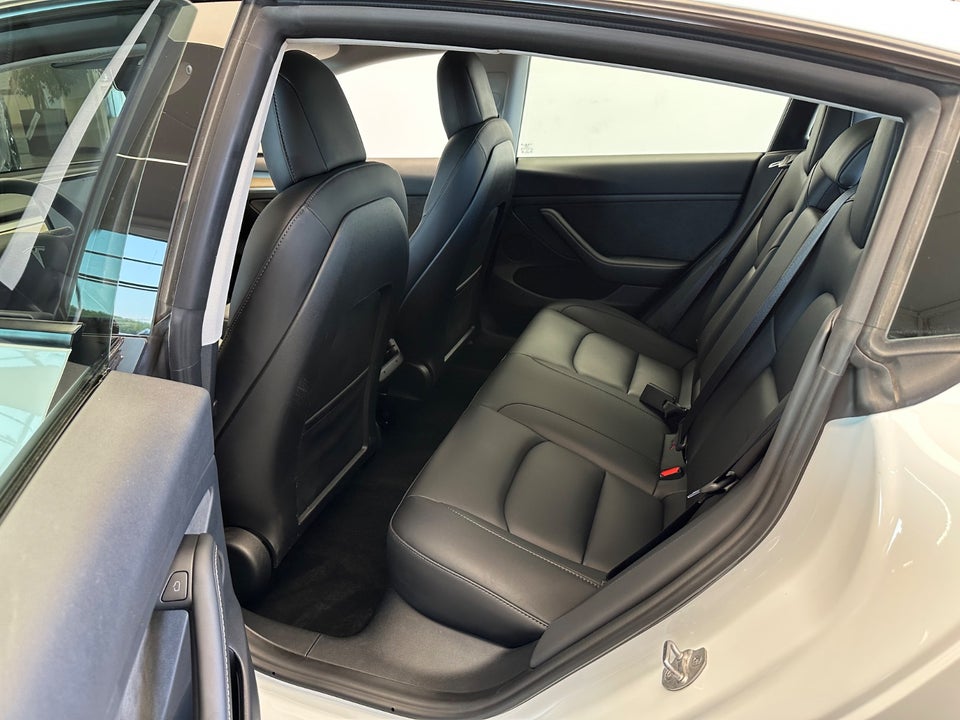 Tesla Model 3 Performance AWD 4d
