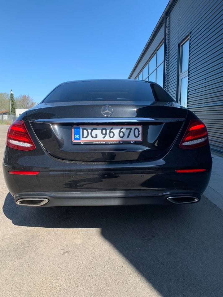 Mercedes E400 3,5 aut. 4Matic 4d