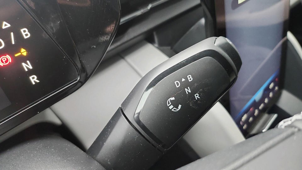 Ford Explorer 82 Premium Extended Range 5d