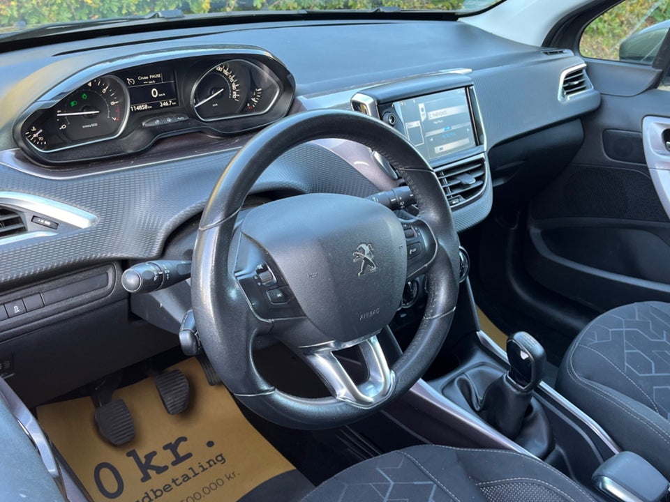 Peugeot 2008 1,2 VTi 82 Allure 5d