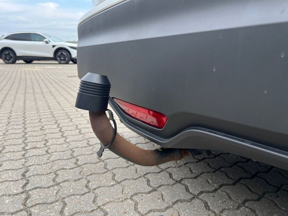 Toyota C-HR 1,8 Hybrid Premium Selected CVT 5d