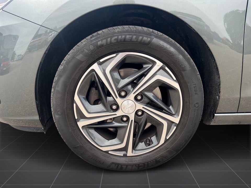 Hyundai i30 1,0 T-GDi Essential stc. 5d
