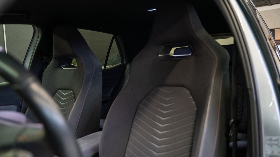 Cupra Born 58 High 5d