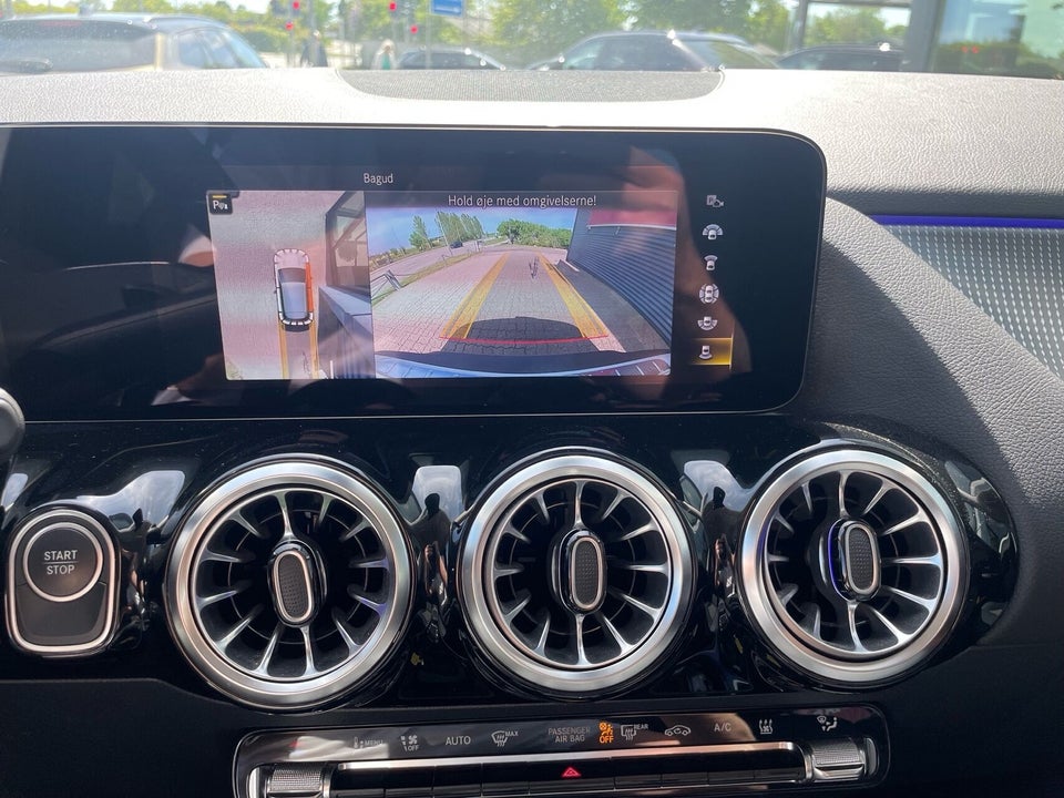 Mercedes EQA250+ Progressive 5d
