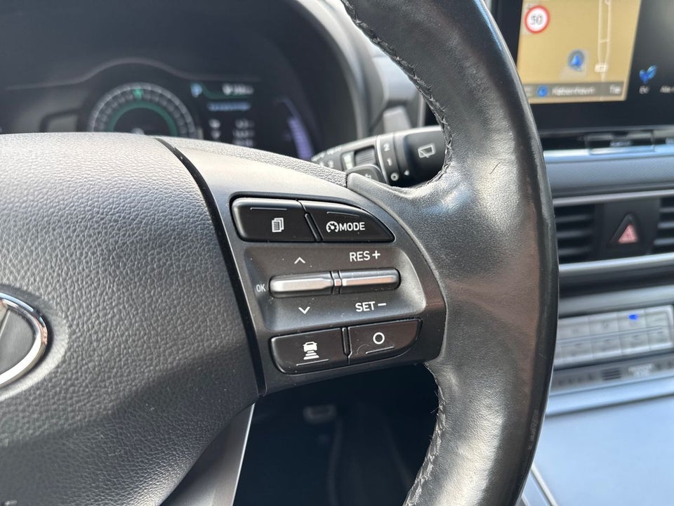 Hyundai Kona 64 EV Premium 5d