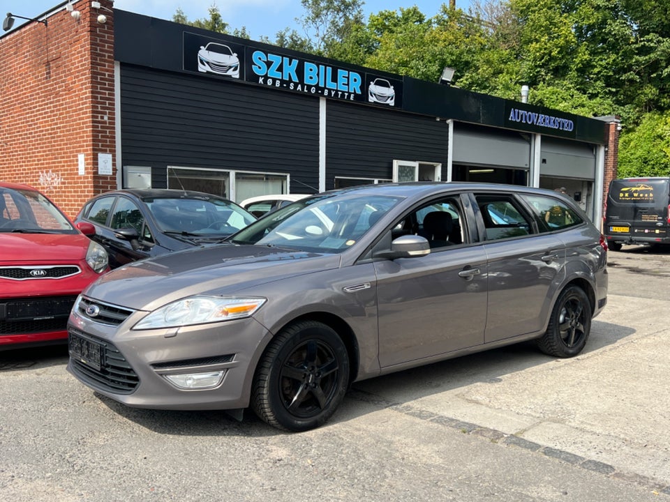 Ford Mondeo 2,0 TDCi 140 Titanium aut. 5d