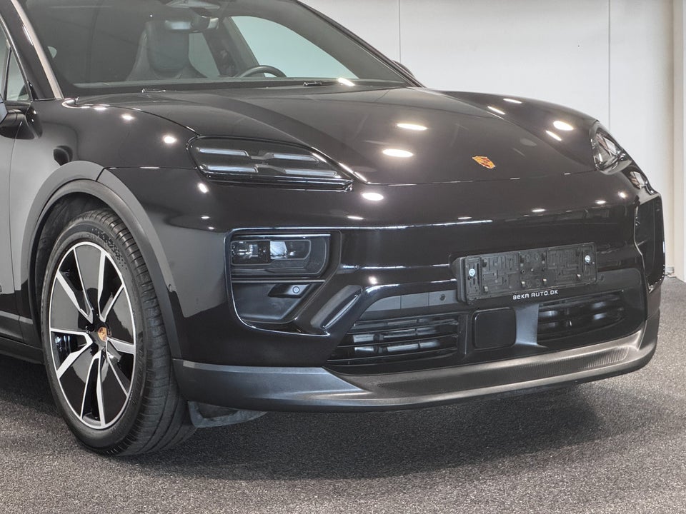 Porsche Macan 4 5d