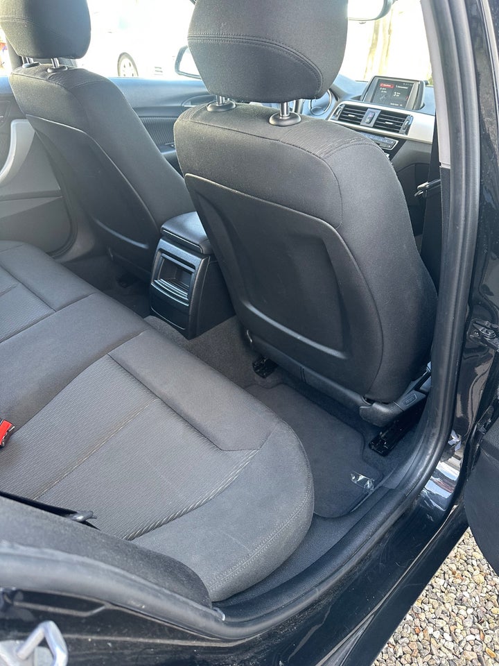 BMW 118i 1,5 Advantage aut. 5d