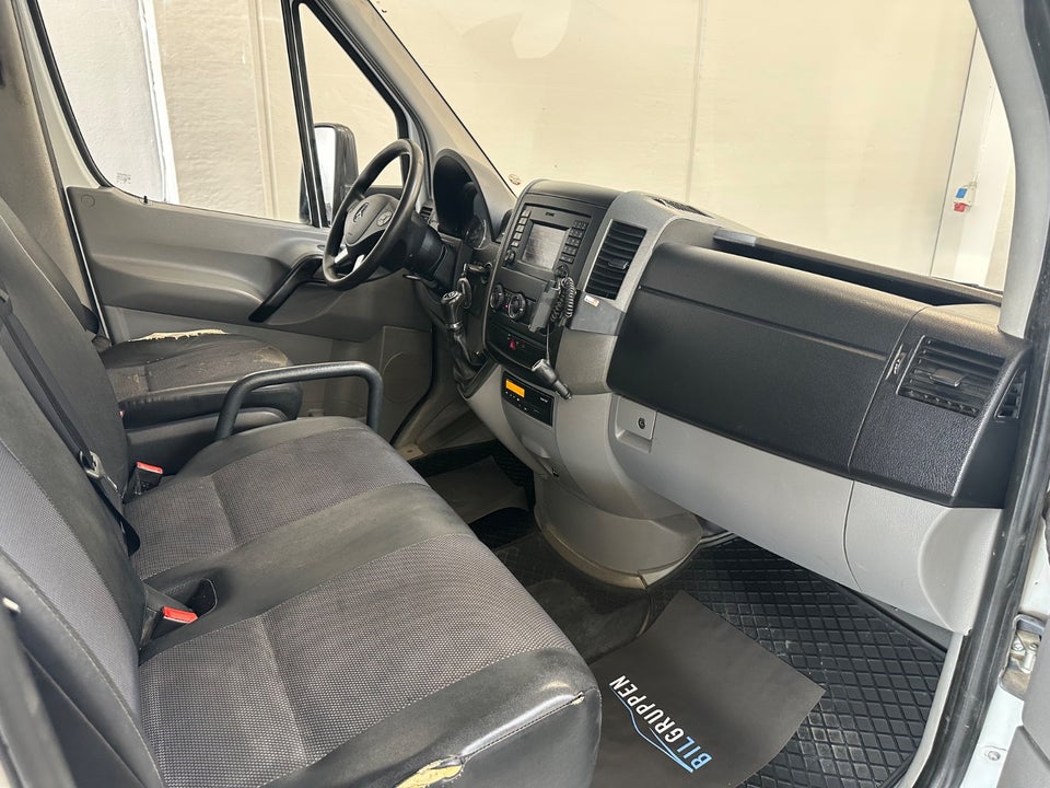 Mercedes Sprinter 319 3,0 CDi R3 Db.Kab m/lad aut. 4d