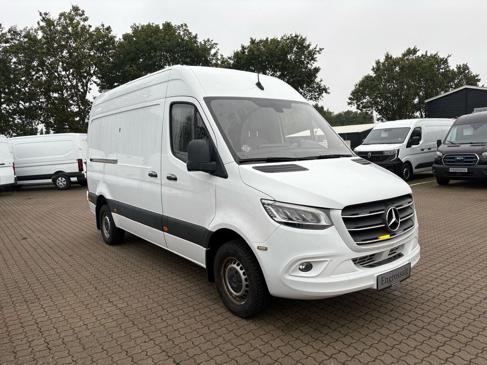 Mercedes Sprinter 317 2,0 CDi A2 Kassevogn aut. RWD