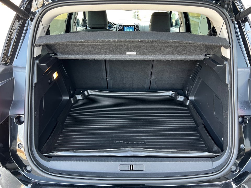 Citroën C5 Aircross 1,6 Hybrid Shine Sport EAT8 5d