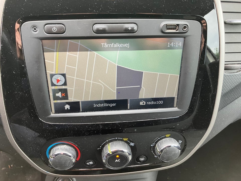 Renault Captur 0,9 TCe 90 Expression 5d