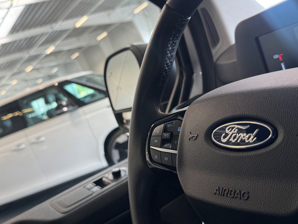 Ford Transit Custom 300 L2 2,0 EcoBlue Trend aut.