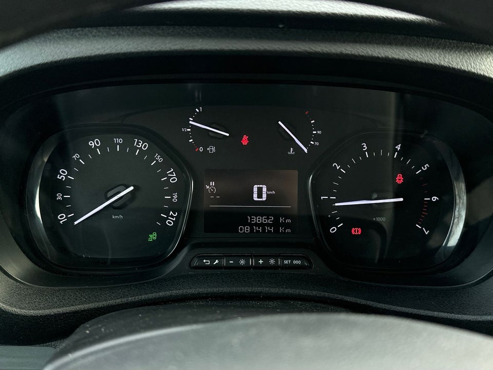 Peugeot Expert 2,0 BlueHDi 120 L2 Premium Van