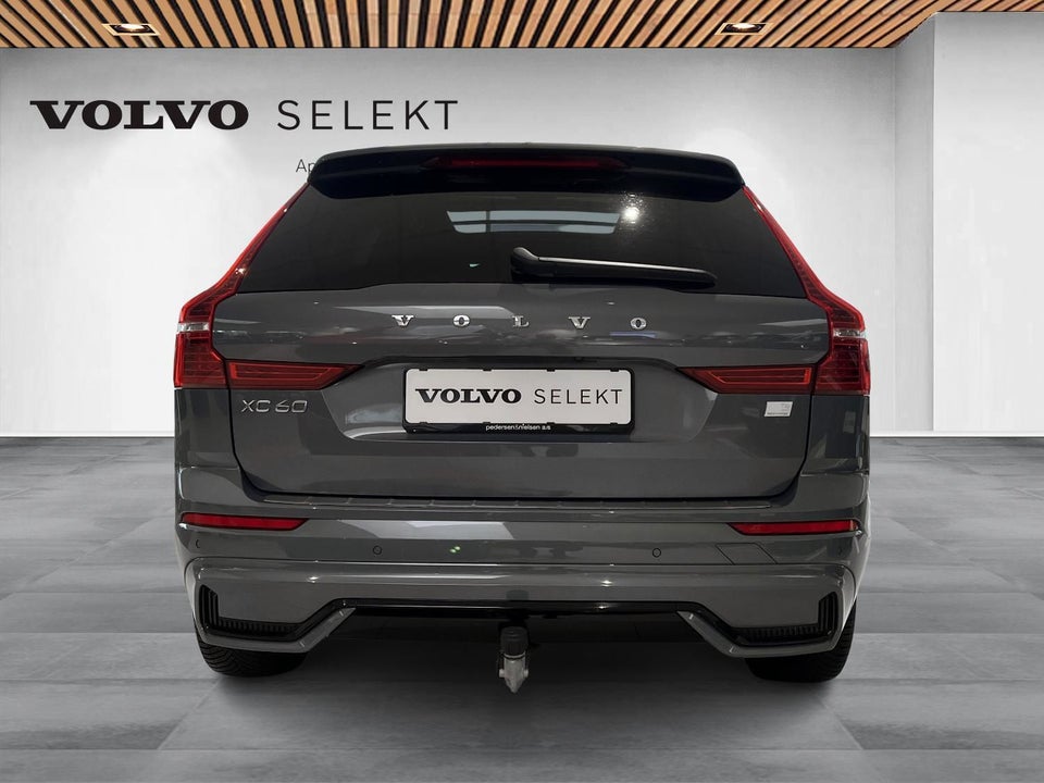 Volvo XC60 2,0 T6 ReCharge Plus Dark aut. AWD 5d